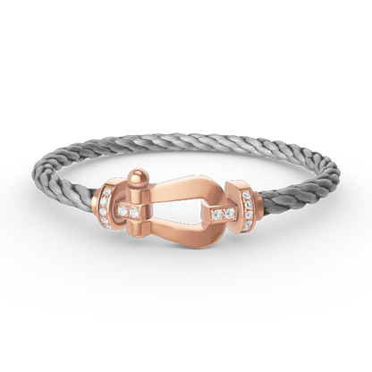 Lume Jewelry「フォース ラージ ホースシュー ハーフダイヤモンド ブレスレット ローズゴールド」