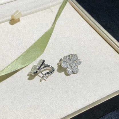 『Lume Jewelry』フリヴォル シルバー フラワー ダイヤモンド ピアス
