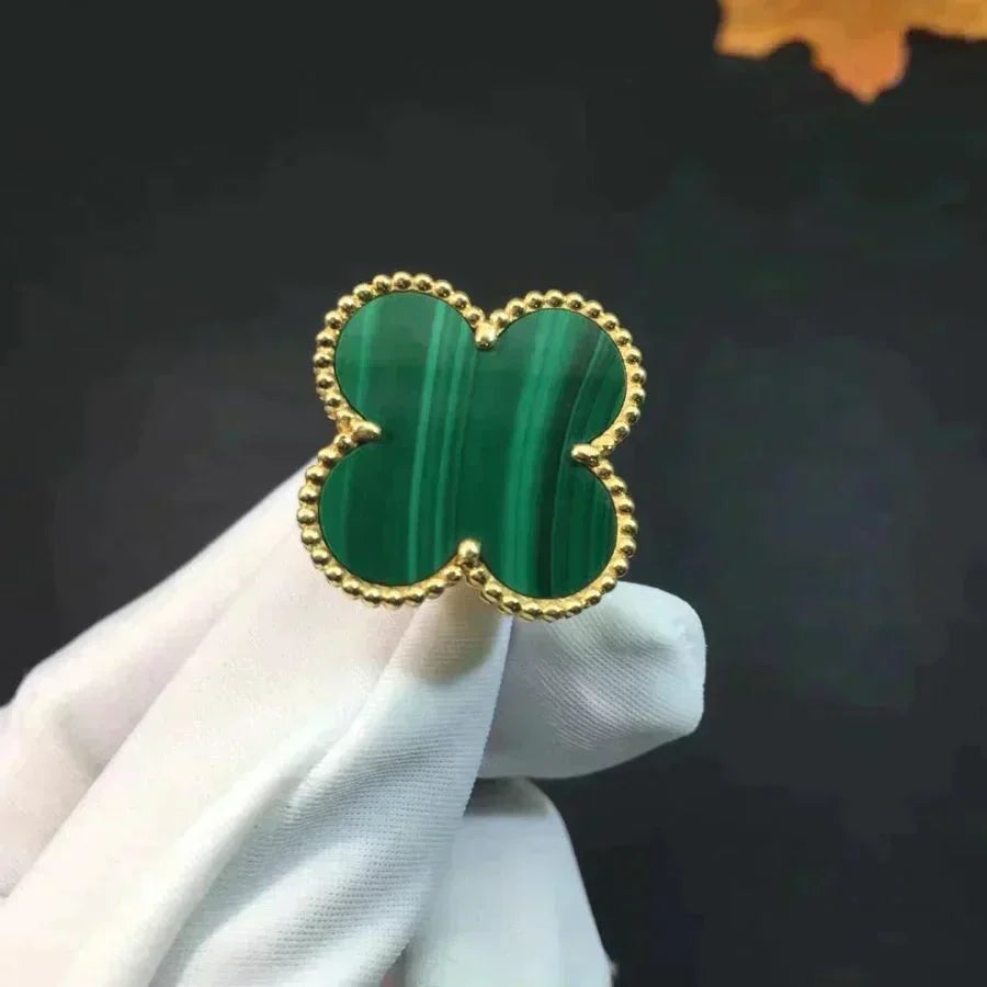 Lume Jewelry「クローバー マラカイト リング」
