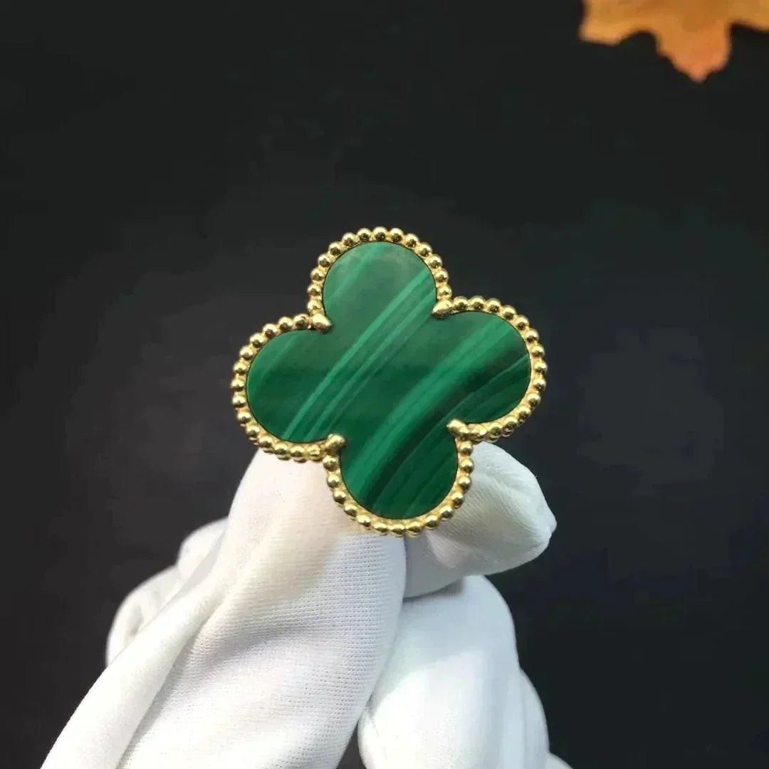 Lume Jewelry「クローバー マラカイト リング」