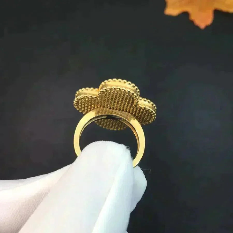 Lume Jewelry「クローバー マラカイト リング」