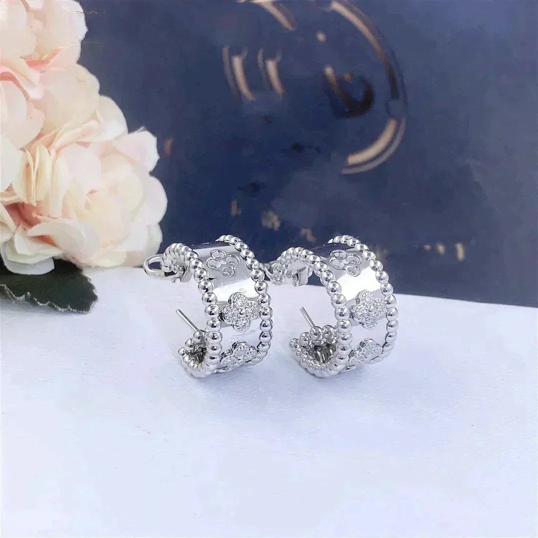 ルミエールジュエリー PERLEE ダイヤモンドピアス