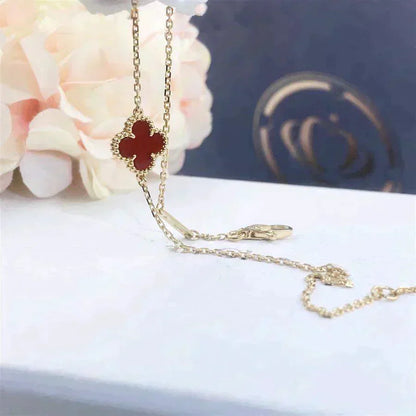Lume Jewelry クローバー カーネリアン シングル フラワー ブレスレット