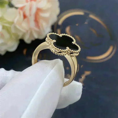 ®Lume Jewelry® クローバー オニキスリング