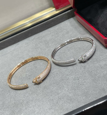 「リュームジュエリー」パンテール フルダイヤモンド オープンブレスレット