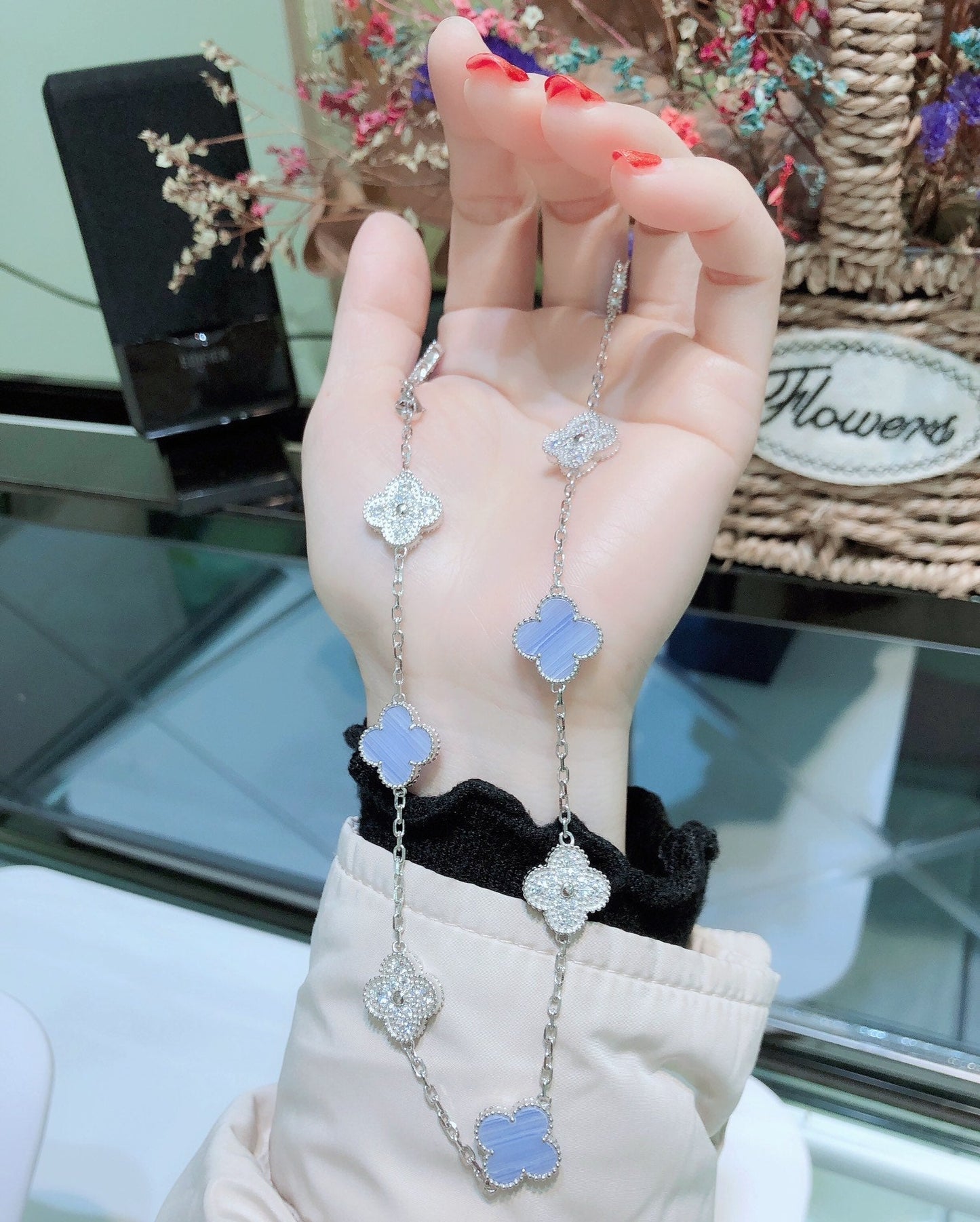 Lume Jewelry クローバー 10モチーフ カルセドニー ダイヤモンド シルバー ネックレス